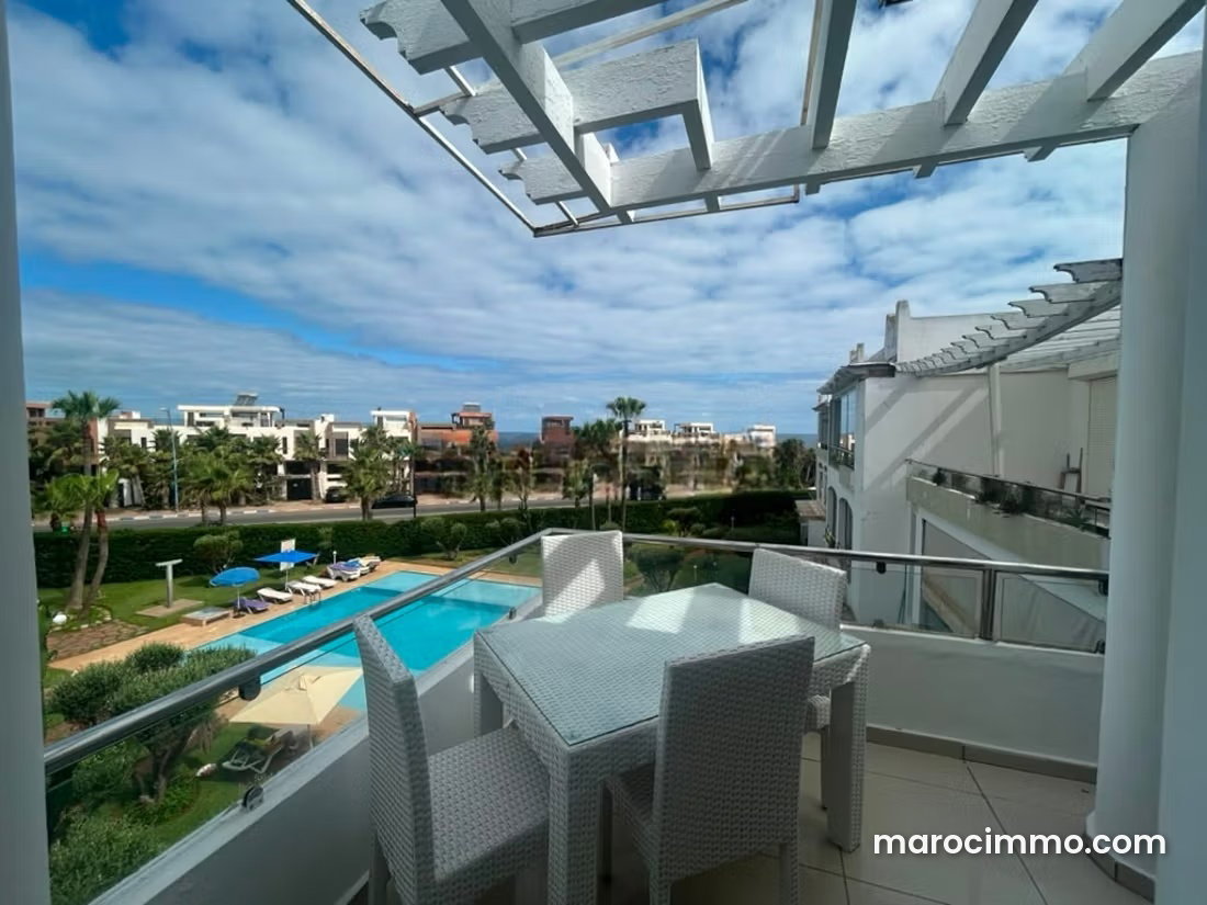 Appartement meublé avec vue mer et piscine à Dar Bouazza — Dar Bouazza