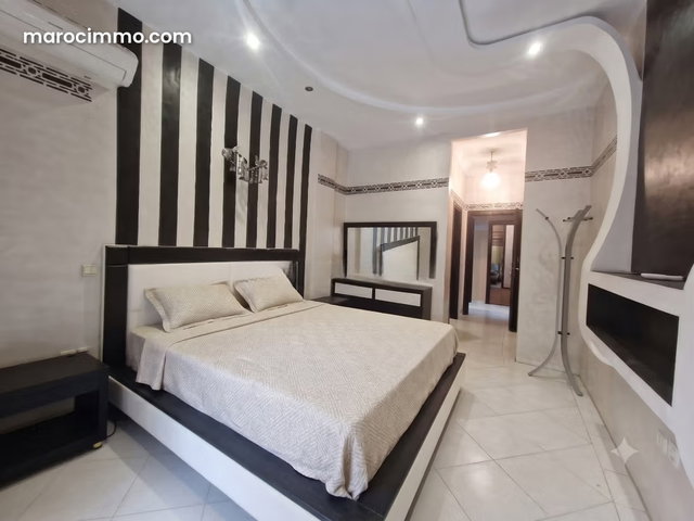 Luxury Furnished Apartment with Balcony in Guéliz — 5