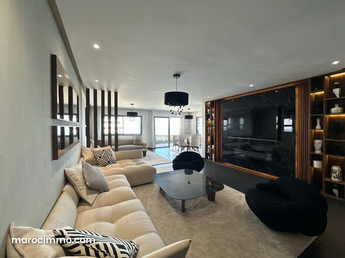 260 m² Sea-View Apartment, Casablanca Marina, Furnished, 3 Bedrooms — Casablanca