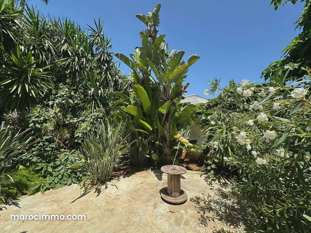 Fabulous villa for sale or rent in Anfa Supérieur. 7 lovely rooms — 2