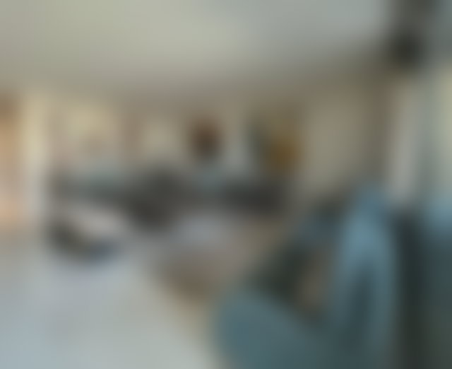 شقة فاخرة مع شرفة واسعة في مثلث الذهب بالدار البيضاء — 2