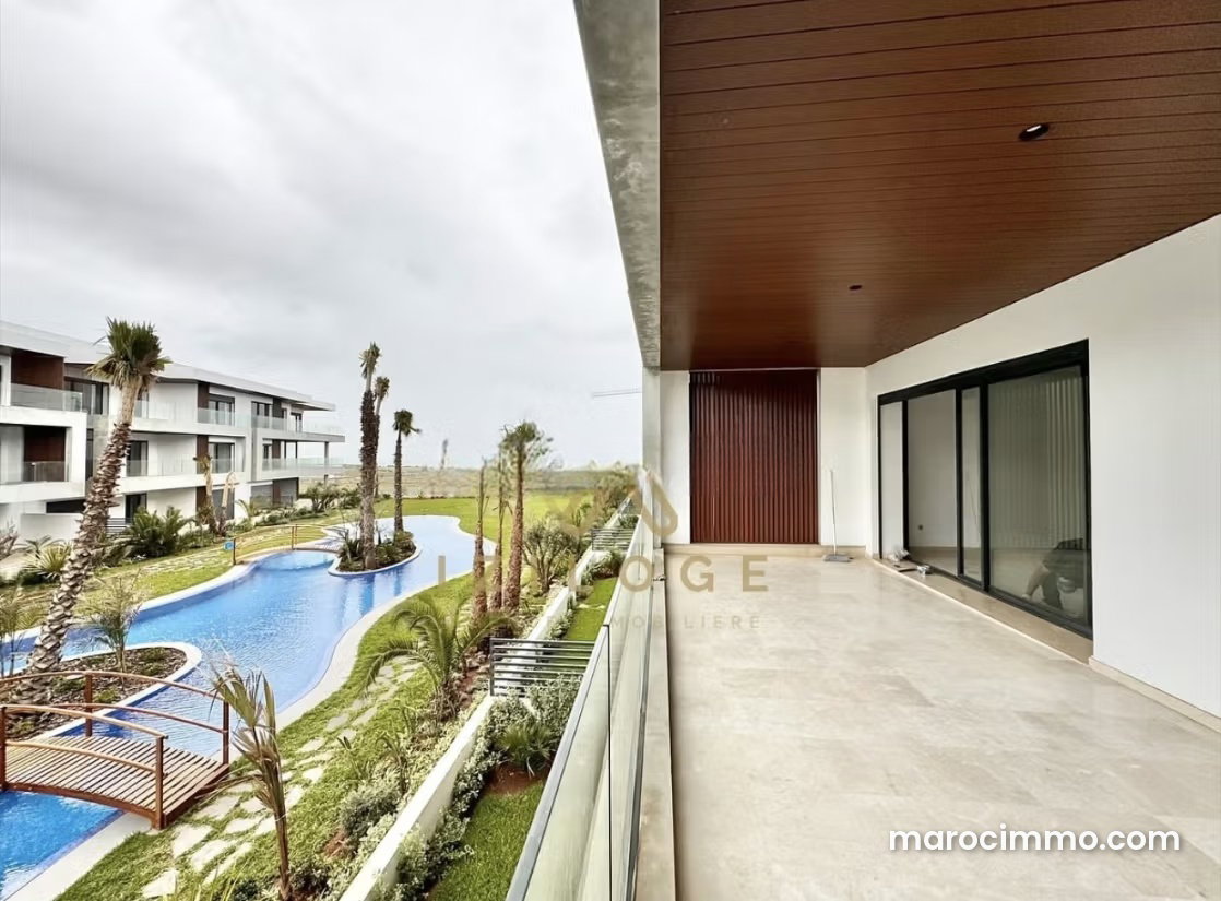 250 sqm Apartment with Ocean Views, Aïn Diab, Casablanca — Casablanca