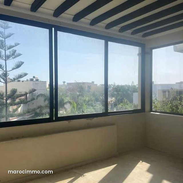 Appartement à Louer de 199.0 m² à Casablanca, Ain Diab — 5