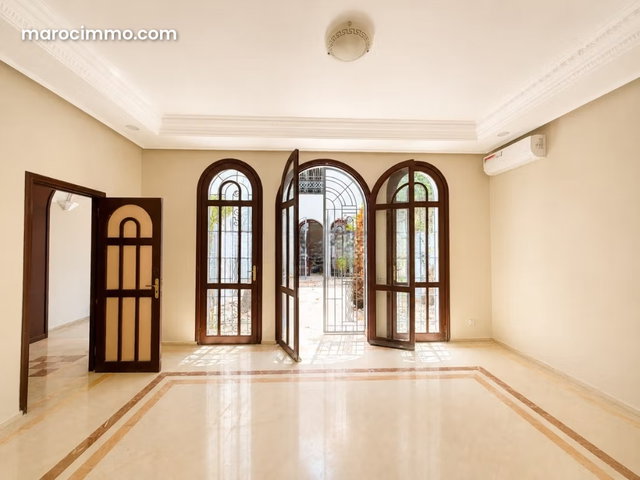 Villa professionnelle 400 m² Val d'Anfa — 3