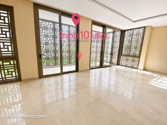 Appartement à vendre à la Marina Salé — 2