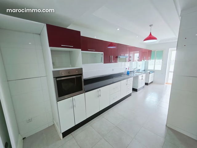 180m² Apartment with 2 Terraces in California — Casablanca