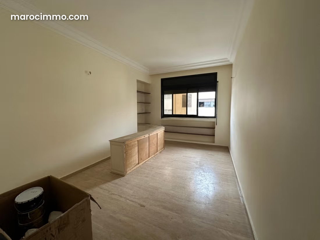 Appartement 3 pièces à louer, Agdal, Rabat, calme et bien situé — Rabat