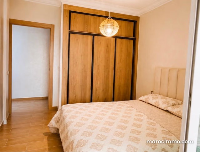 Appartement à louer à Anfa. 2 grandes pièces. Chauffage central et porte blindée — 3