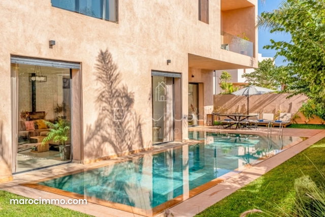 LOCATION – Architect-designed 4-bedroom villa 350 m² – — 5