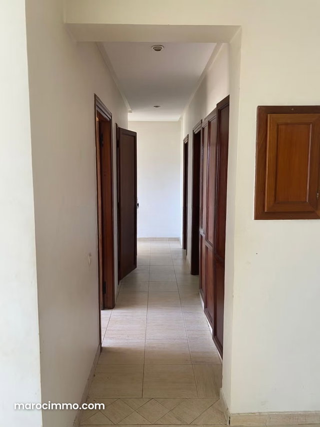 À louer – Bel appartement vide 2 chambres – 80 m² — 4