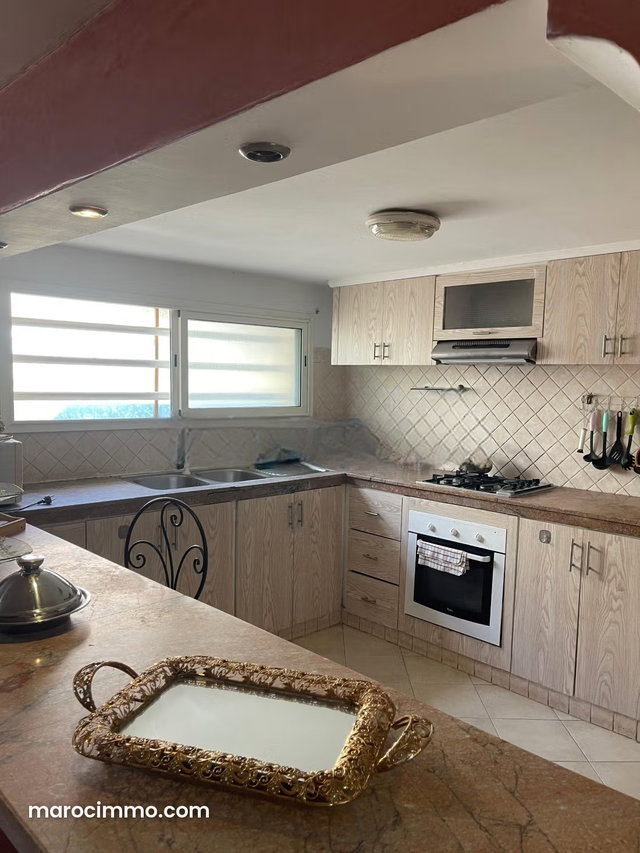 Triplex a vendre harhoura résidence avec piscine — 3