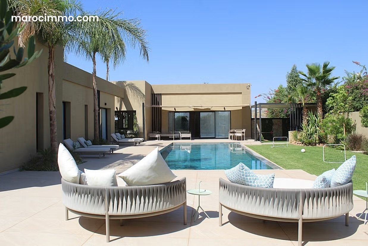 Villa meublée 3 chambres avec piscine, quartier Atlas, Ifrane — Ifrane
