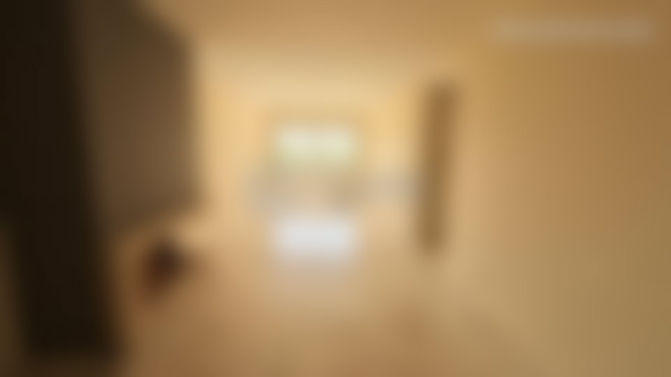 شقة مشرقة مع شرفة للكراء بحي كاليفورنيا الدار البيضاء