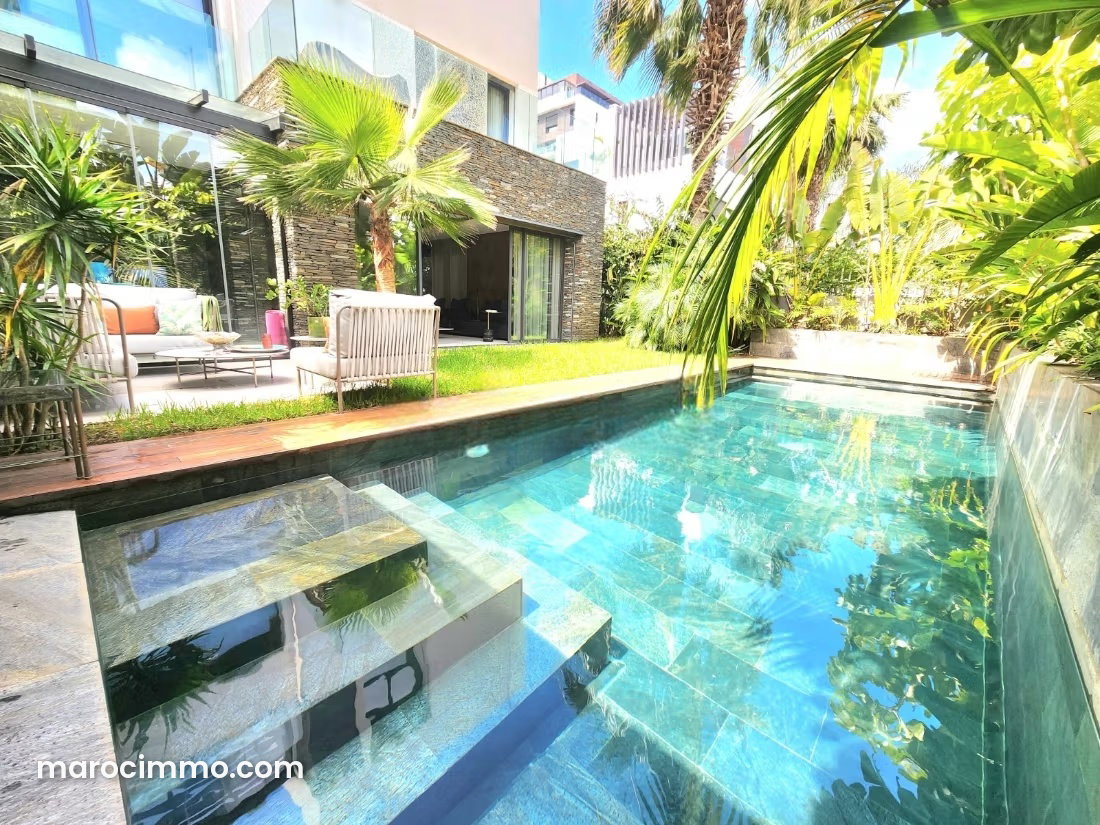 Villa 4 chambres avec piscine à Aïn Diab, Casablanca — Casablanca