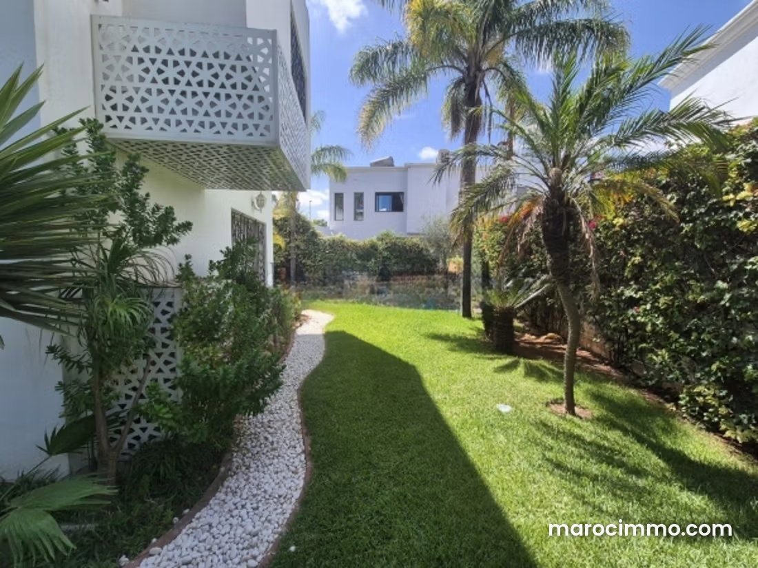 Villa 607 m² avec piscine, Laimoune, Casablanca — Casablanca