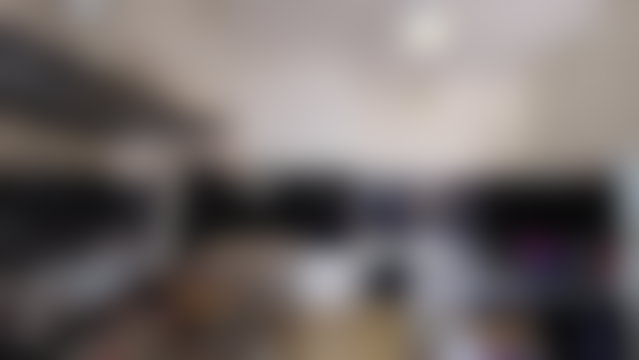 محل تجاري مضيء للكراء بحي الألفة في الدار البيضاء — 4