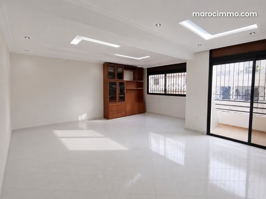 Appartement 170 m² avec terrasse à vendre à Agdal Rabat — Rabat