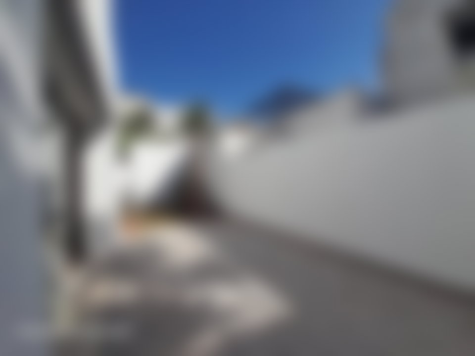 Villa 300 m² plain, pied avec jardin, Harhoura, Temara