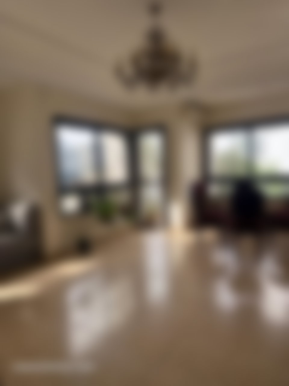 شقة مفروشة مشرقة للكراء بحي بورغون في الدار البيضاء