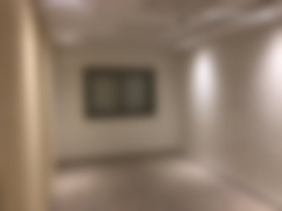 شقة بثلاث غرف وشرفة مطلة على البحر في مرتيل