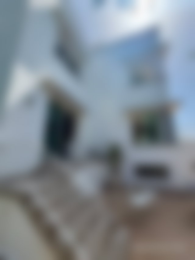 Villa 4 chambres, jardin 1000 m², Souissi Rabat — 3