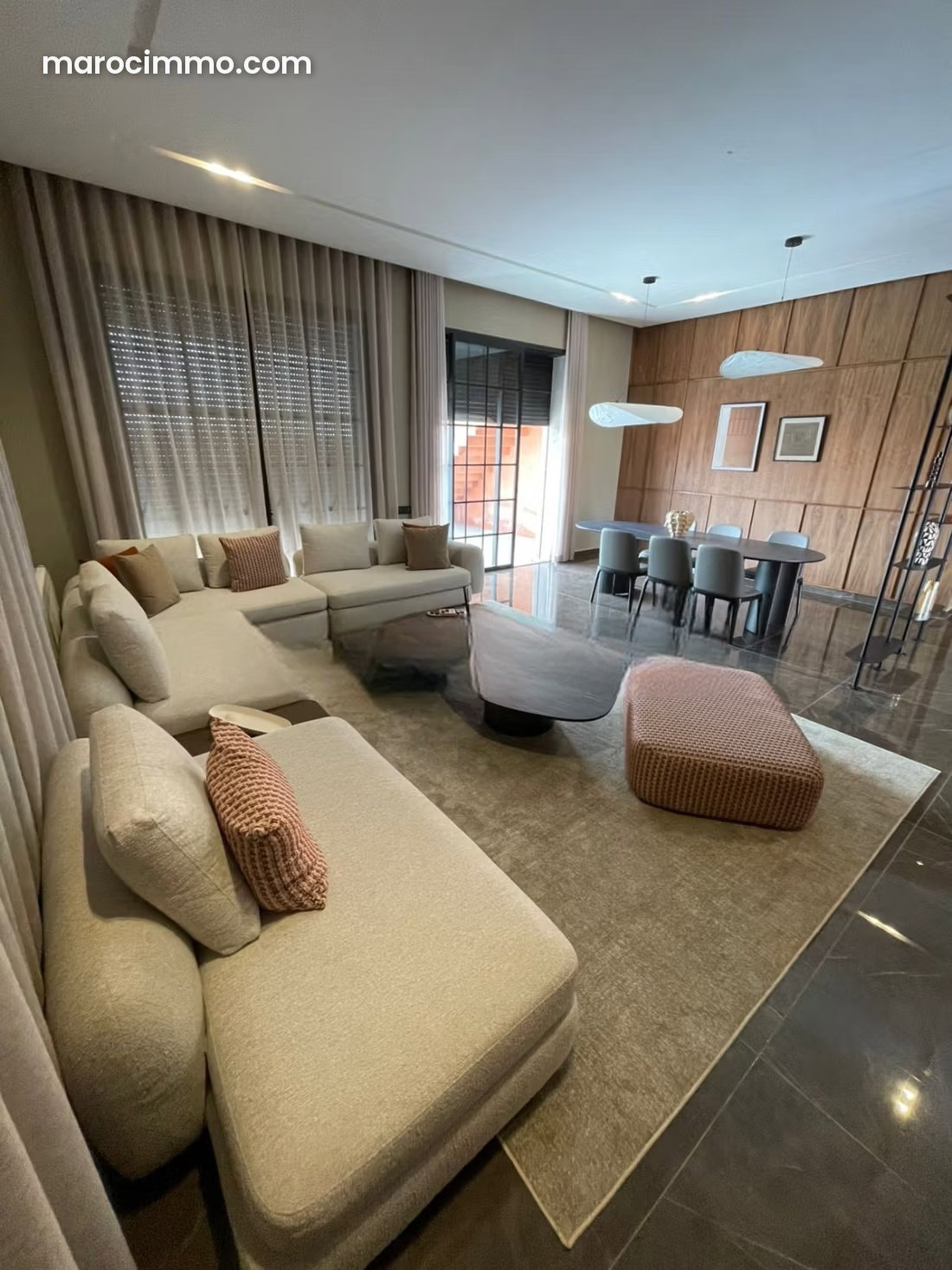 Villa plain, pied 5 chambres, jardin et piscine, Route d'Ourika — Marrakech