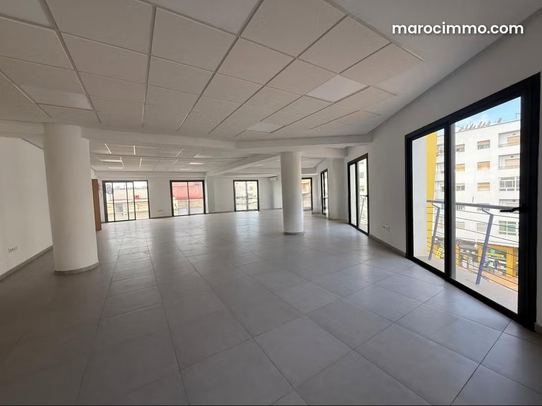 Bureau 1700 m² haut standing, Oulfa, Casablanca — Casablanca