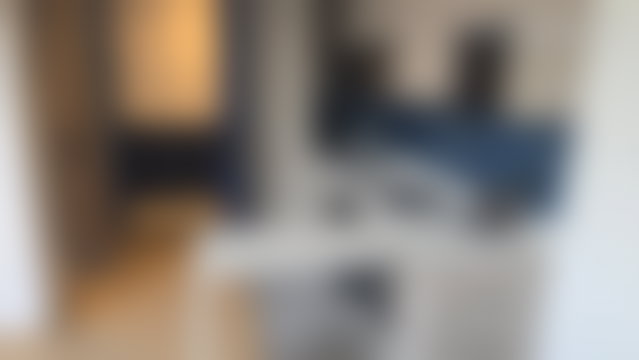 شقة مفروشة بترّاس مشمس للكراء بحي بالميير في الدار البيضاء — 2