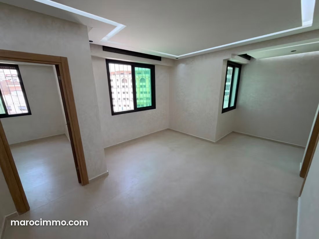 106 m² Apartment in the Heart of Tangier’s Administrative District — Tangier