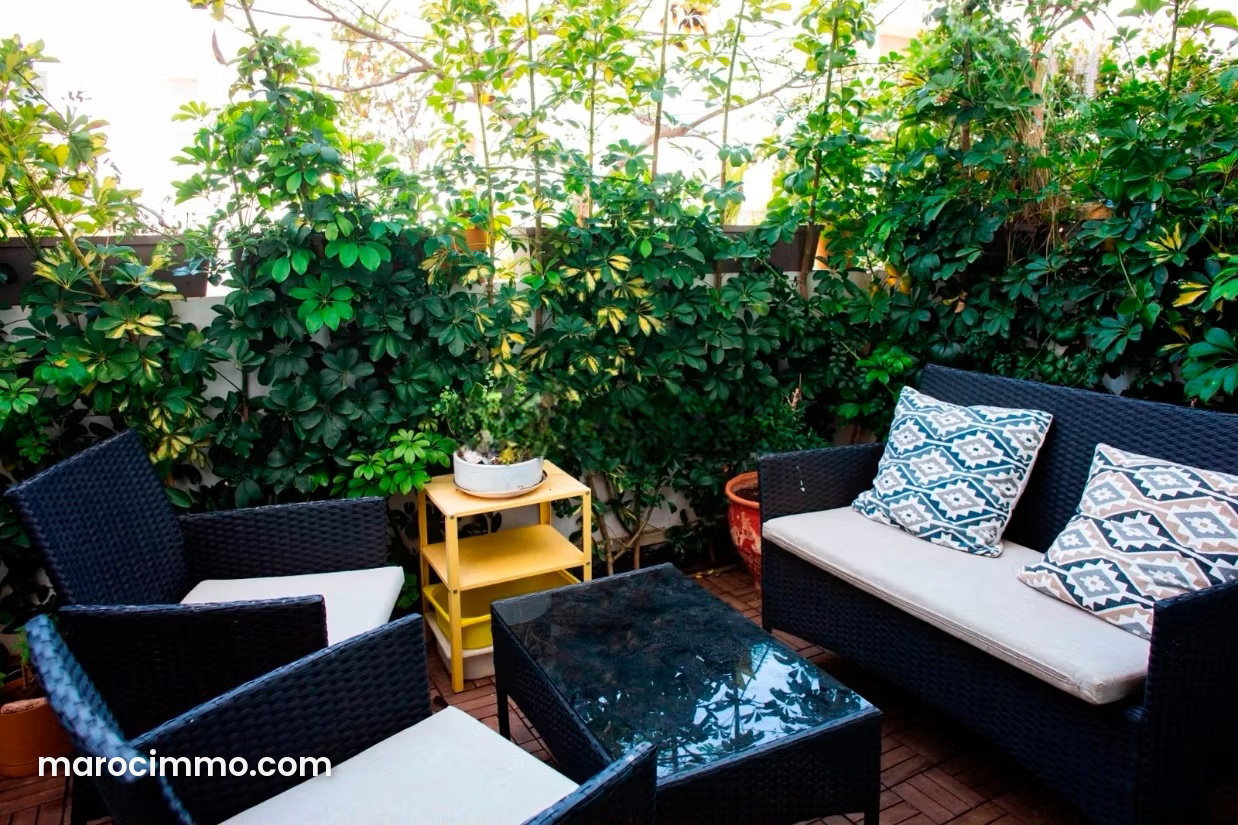 Appartement meublé 120 m², jardin et piscine, Souissi Rabat — Rabat