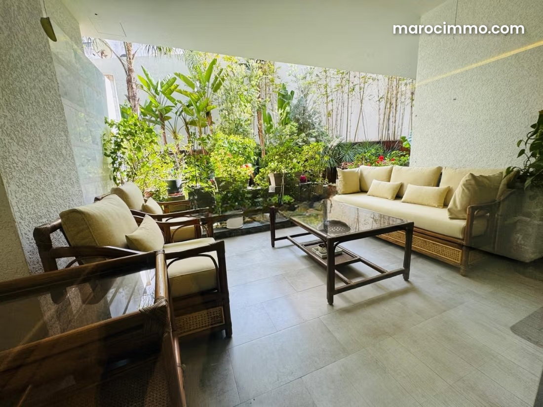 Appartement meublé 160 m² avec jardin, Triangle d'Or, Casablanca — Casablanca