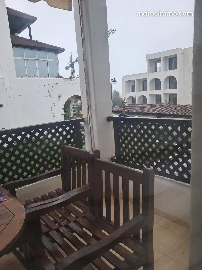 Appartement meublé avec terrasse et piscine à Cabo Negro — Cabo Negro