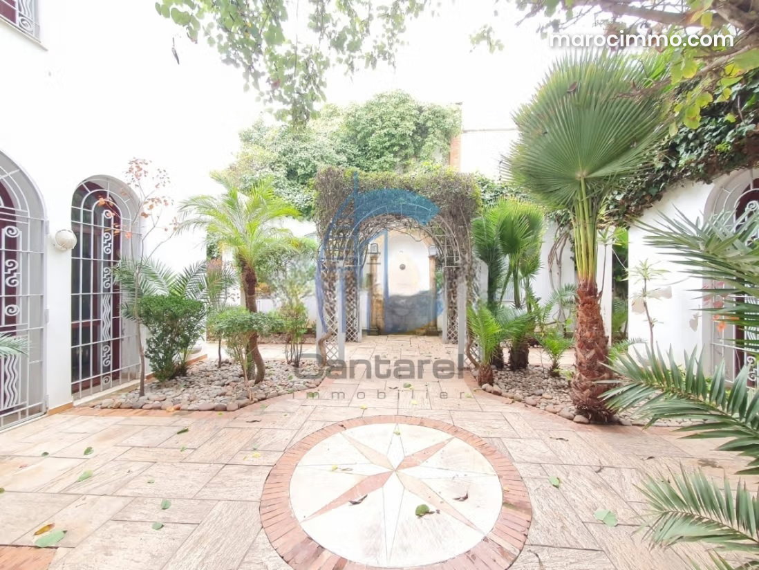 Maison 7 chambres à louer, Anfa, Casablanca, jardin 600 m² — Casablanca