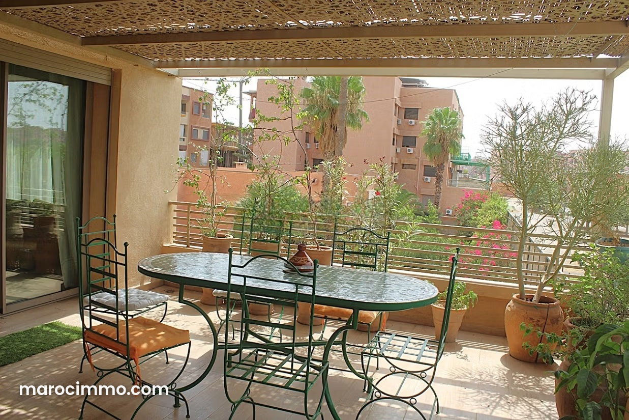 Appartement meublé avec terrasse Atlas à Victor Hugo Marrakech — Marrakech