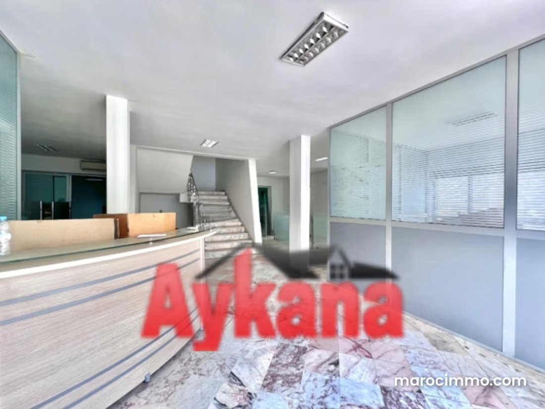 Bureau 480 m² sur 3 niveaux à louer, Riyad, Rabat — Rabat