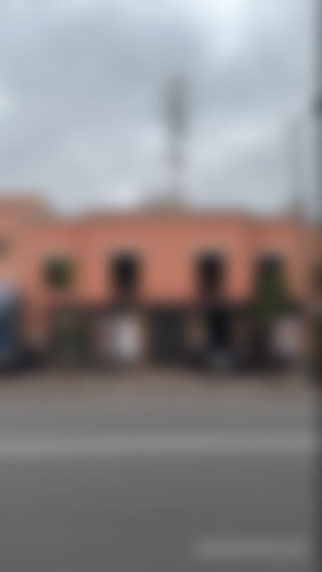 مكتب 184 م² مطلّ على الجبال بحي تارݣة مراكش — مراكش