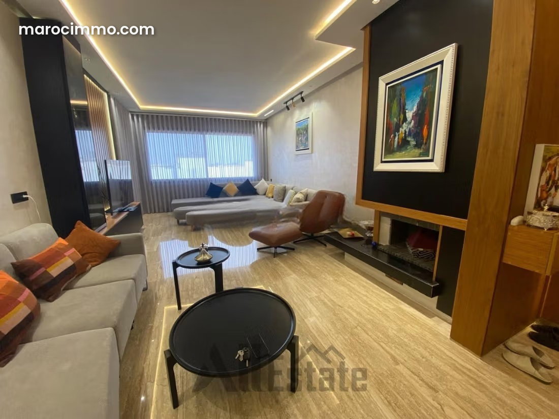 Appartement meublé 144 m², 3 chambres avec terrasse à Almaz — Casablanca
