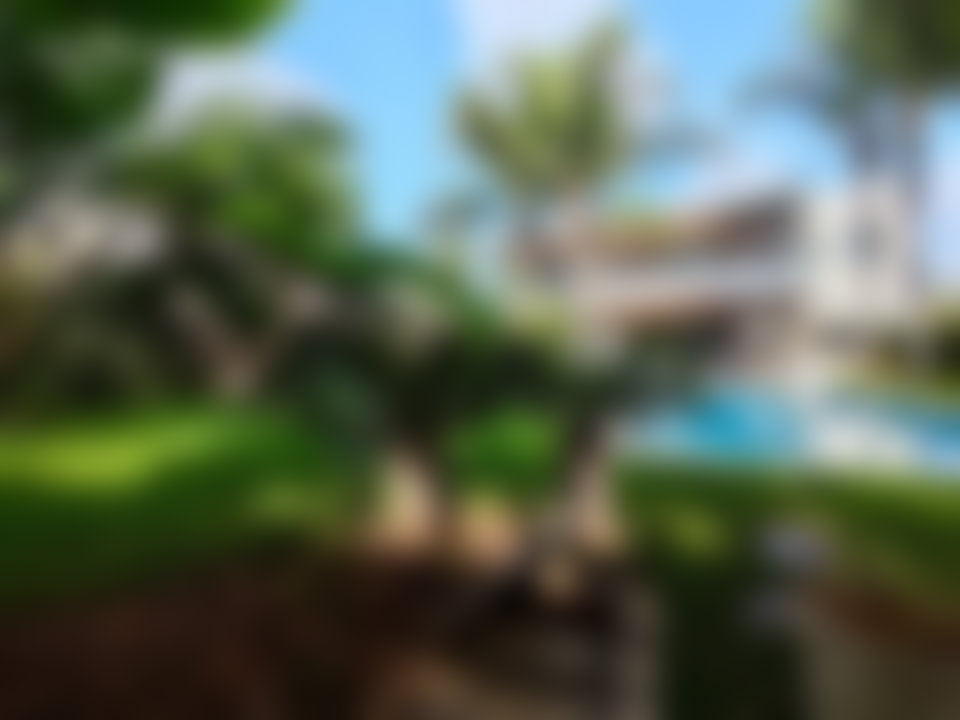Villa meublée 650 m², jardin et piscine, Sidi Maarouf, Casablanca