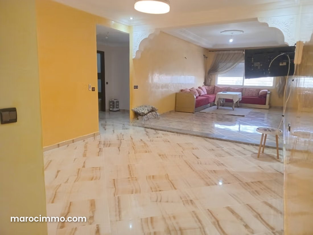 Appartement meublé avec terrasse au centre de Kénitra — Kénitra