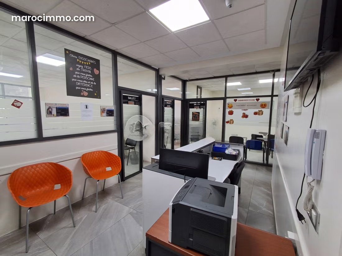 Bureau lumineux de 276 m² à louer à Aïn Chock, Casablanca — الدار البيضاء