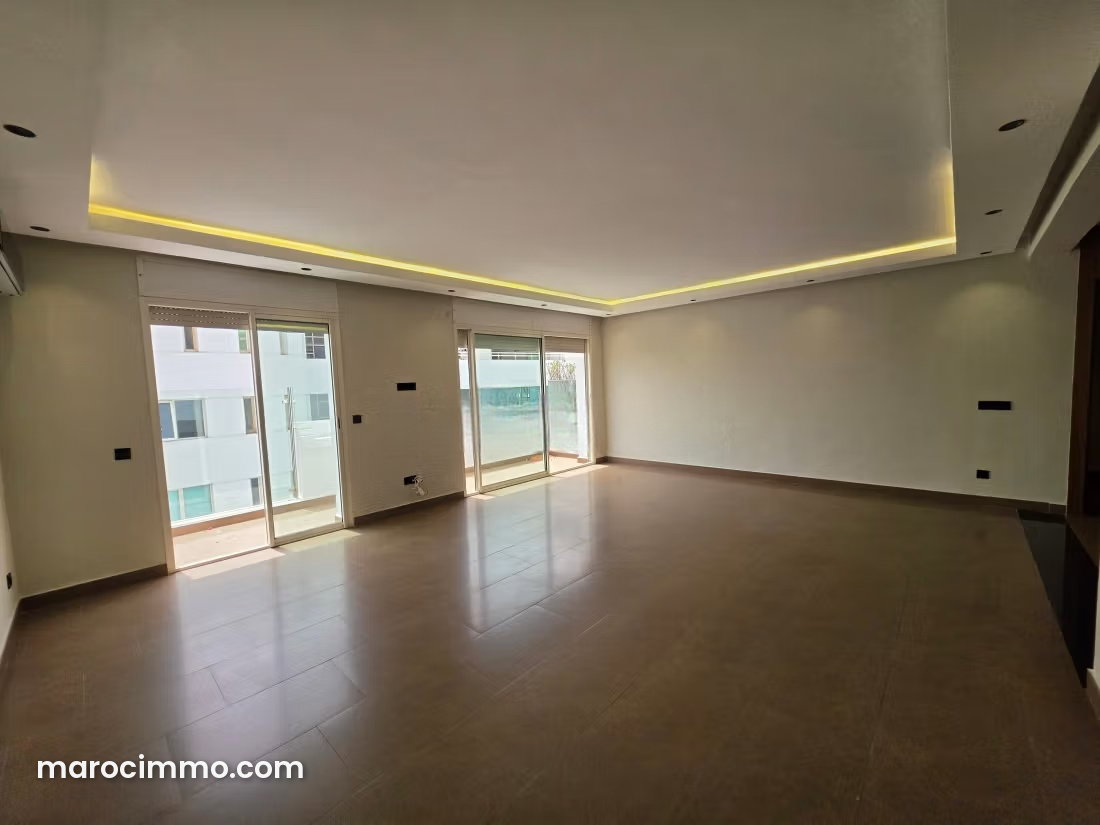 Appartement 162 m² avec terrasse sud au Maarif Casablanca — الدار البيضاء