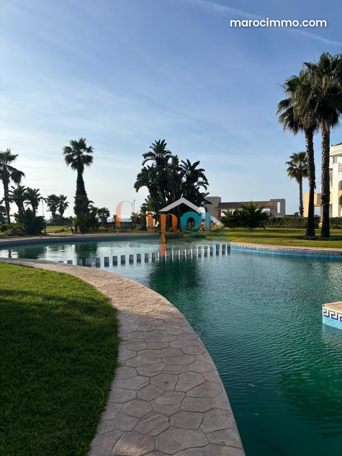 Appartement meublé avec piscine et terrasse à Achakar Tanger — Tanger