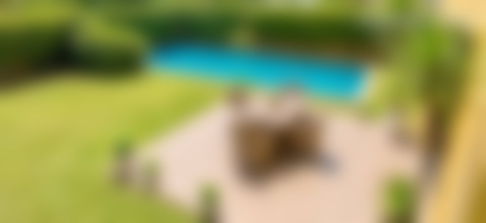 Villa vue sur mer à Dar Bouazza, piscine et jardin privés