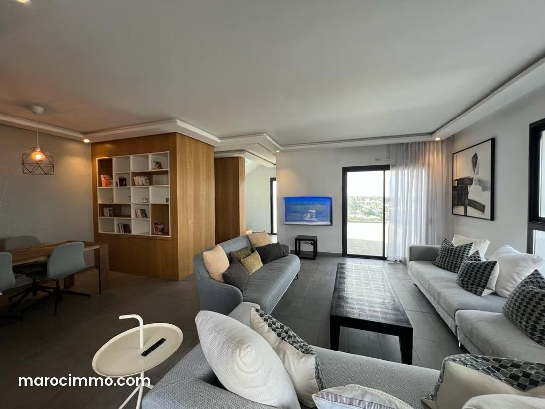 Penthouse duplex meublé à louer à Casablanca Finance City — Casablanca