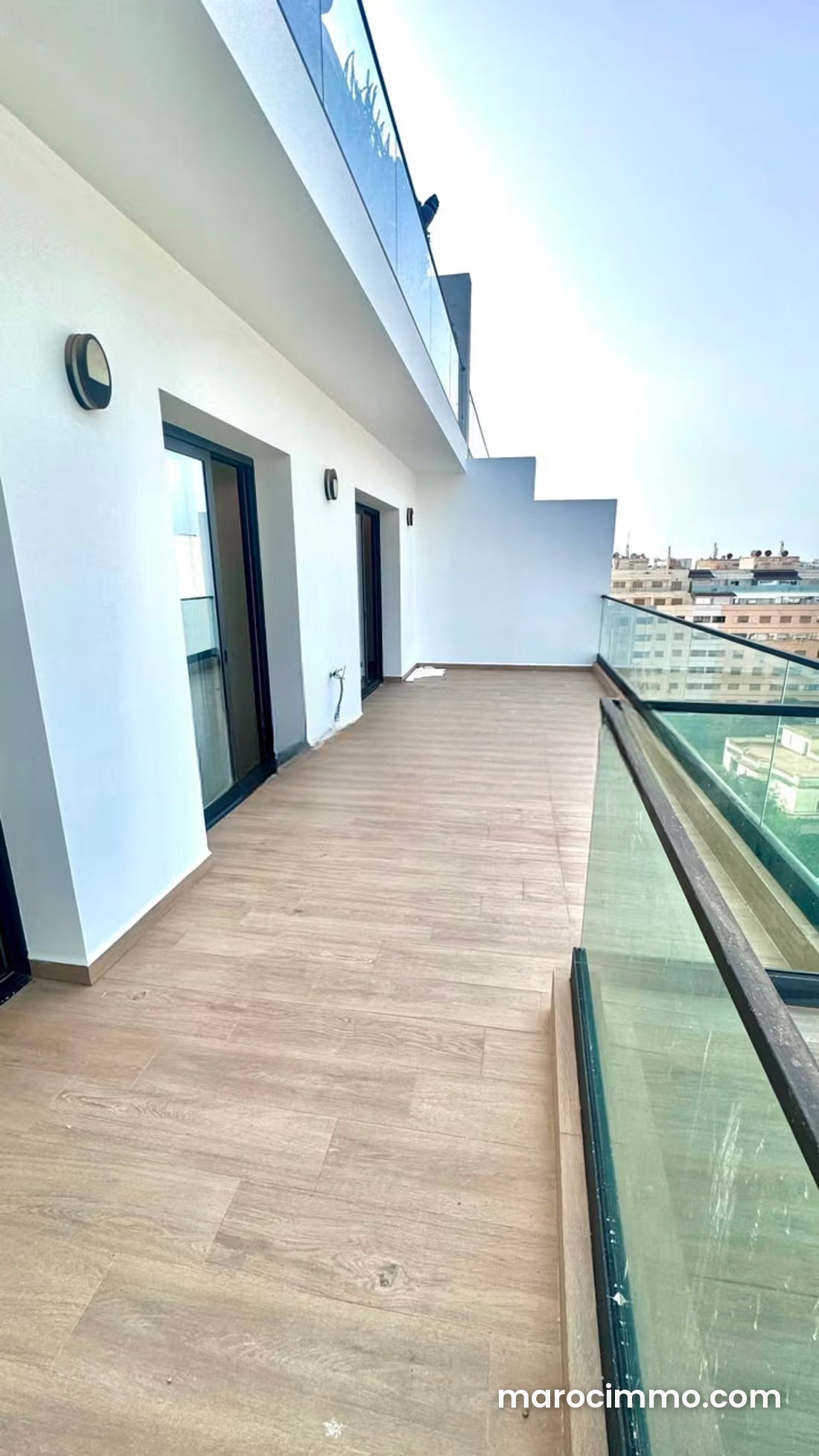 High-end apartment with terrace in Iberia, Tangier — Tangier