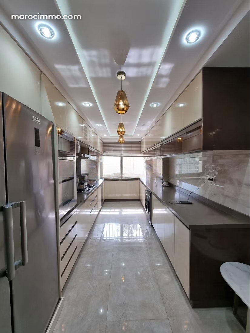 Appartement 3 chambres à Hay Salam Agadir avec terrasse et garage — Agadir