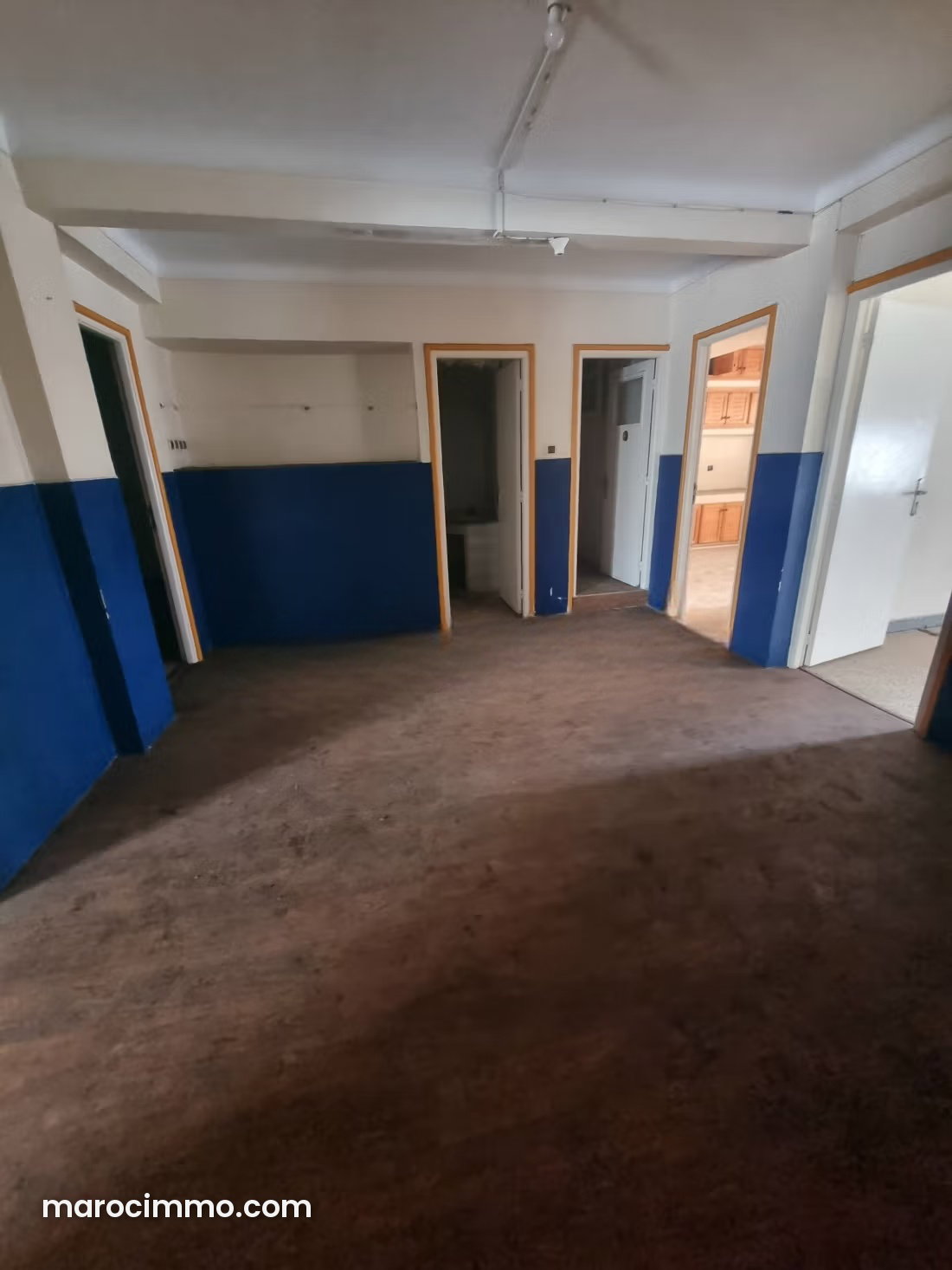 150 sqm office with terrace for rent in Diour Jamaa, Rabat — Rabat