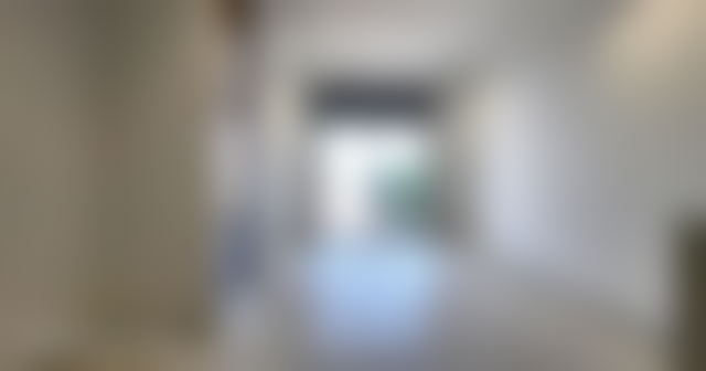 شقة عصرية مع شرفة للبيع بحي بالمير الدار البيضاء — الدار البيضاء
