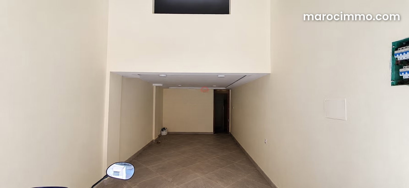Local commercial avec cave à Kasbat Al Mahdia Kénitra — Kénitra