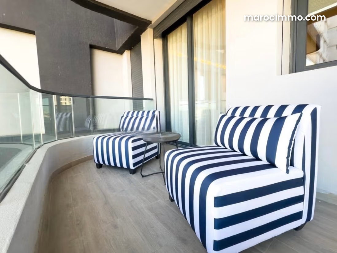 شقة مفروشة بشرفة للكراء في كازابلانكا فاينانس سيتي — الدار البيضاء